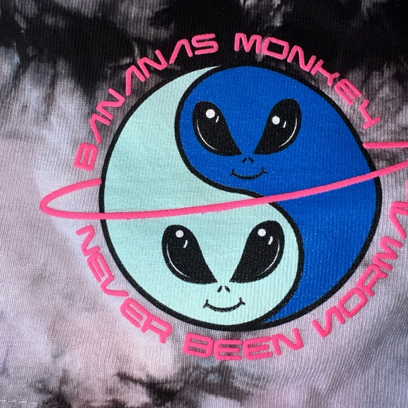 Banana's Monkey ' Yin Yang Twins' Tie Dyed Sweat Shorts Size MD - Picture 3 of 4